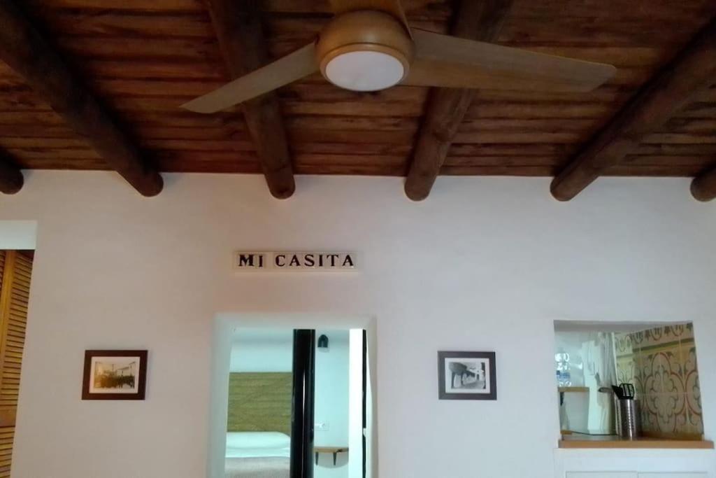 Апартаменты Mi Casita - Higuera De La Sierra Игера-де-ла-Сьерра Экстерьер фото